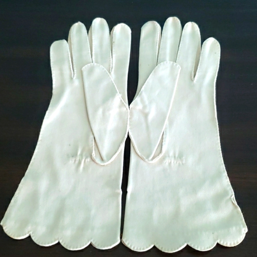 Vintage 50's dress gloves / 8 - Picture 3 of 6